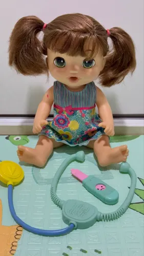 Baby Alive doces lágrimas morena