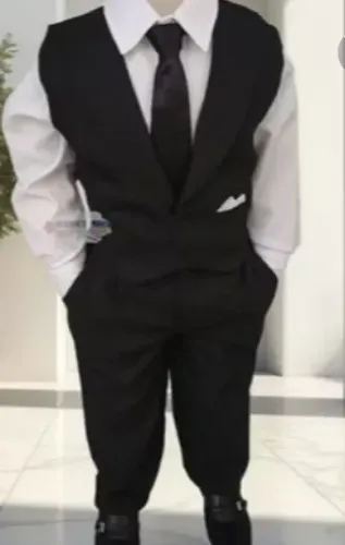 Roupa social infantil, menino,tamanho oito