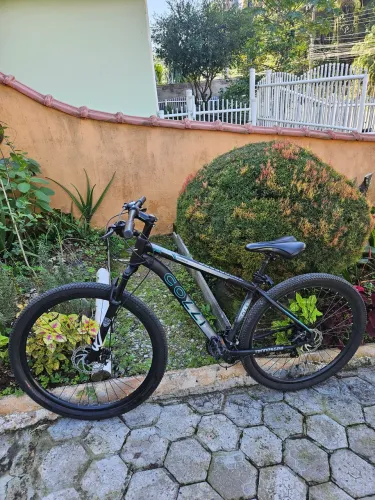 Bicicleta Aro 29 Colli Shimano 21 marchas