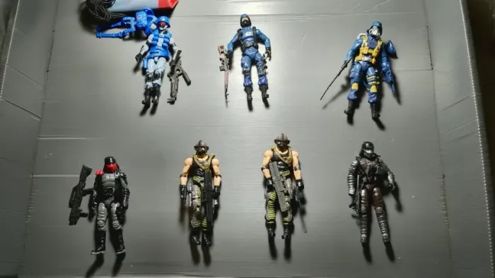 7-PACK COBRA Soldiers