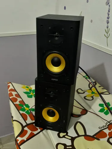 Monitores de áudios EDIFIER R1000T4