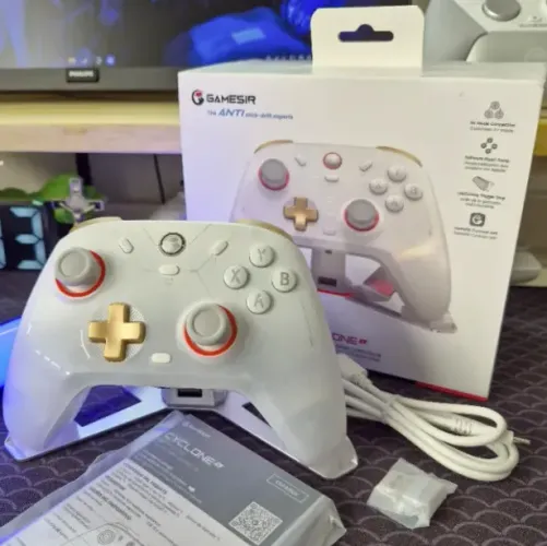 Controle GameSir Cyclone 2 TMR - PC, Switch e Mobile (Anti Drift)