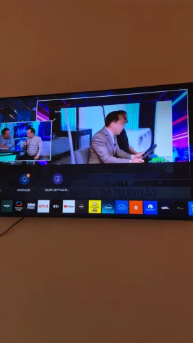 Smart TV Samsung LED 4K UHD - Linha AU7700. Valor do anúncio AVISTA 