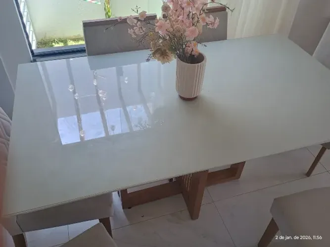 Mesa de Jantar Retangular com 06 cadeiras
