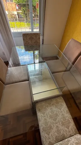Mesa 6 lugares com cadeiras 