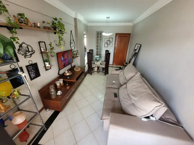 Apartamento para venda possui 80 metros quadrados com 2 quartos em Praia do Morro - Guarap