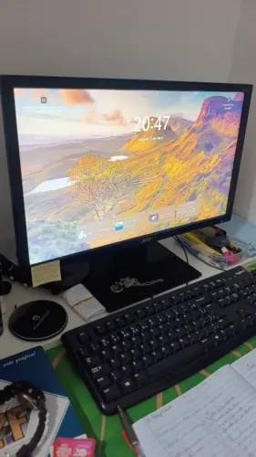 Setup completo, computador Intel I5 Windows 11 acompanha todos os periféricos.!