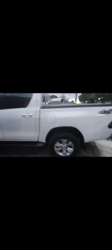 Toyota Hilux CD SR 4X4 2.8 TDI Diesel Aut. 2020