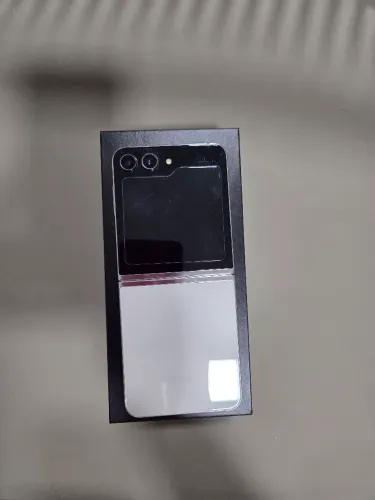 Samsung ZFLIP5