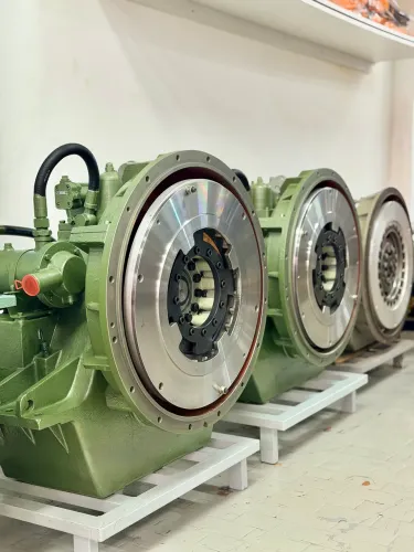 Reversor marítimo para lancha 2:1