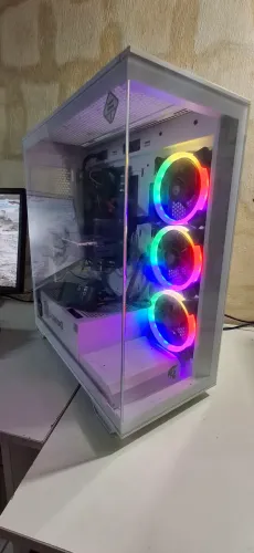 Cpu i5 10 geração/ placa de video 4gb