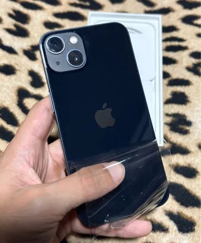iPhone 13 128gb no plástico