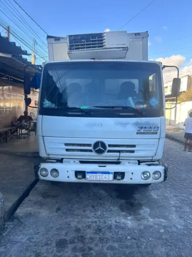 Caminhão