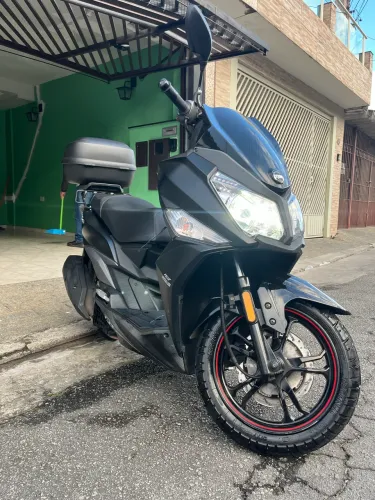 Moto Dafra Cruisyn 150