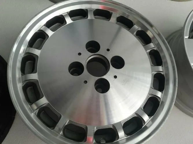Roda aro 14 Joly Brands Diamantada com grafite gm monza 4X100 jogo Retro