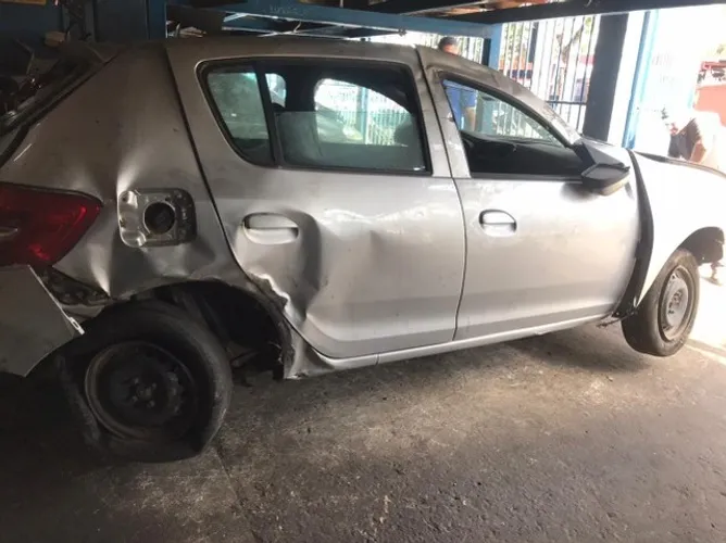 Sucata para venda de peças Renault / Sandero Zen 1.0 Mt 2019/2020