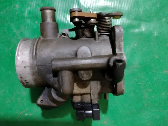 Corpo Borboleta TBI C/ Sensor GM/Corsa 1.0 8V 1996/00.