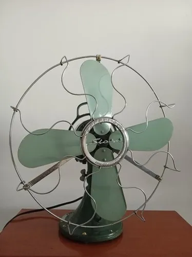 Ventilador Antigo Siam