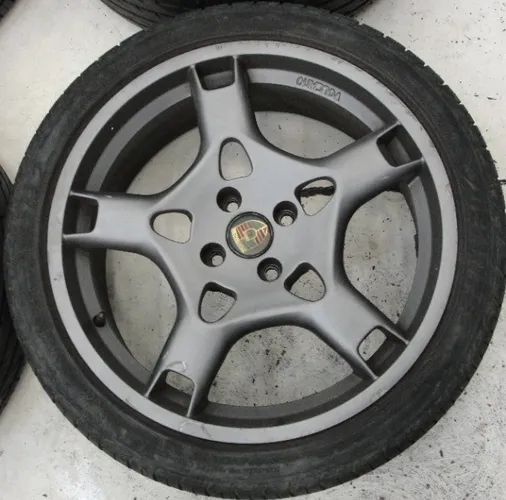 4 Rodas 18" 4x100 Mod.Porsche c/ pns (6x s/ juros) Loja Hr Rodas Oficial