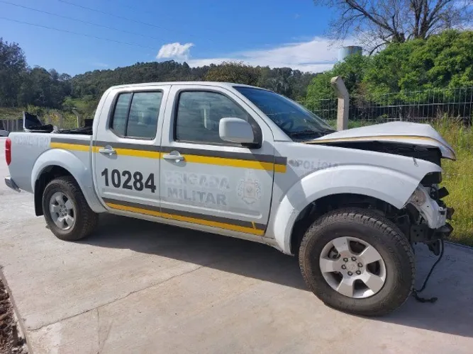Sucata Frontier 2.5 Com Apenas 900 km Rodados Peças Frontier 2.5 Ano 2015 Apenas 900 Km