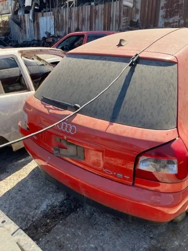 Peças audi a3 2 porta sucata
