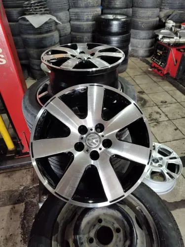 Rodas aro 15 semi novas revitalizadas em 10 x sem juros furacão 5x100<br>