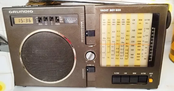 Grundig Raro Yacht-Boy 600 Alemão Funcionando 1980