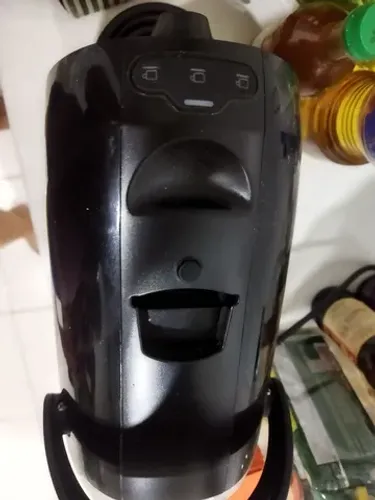 CAFETEIRA TRES