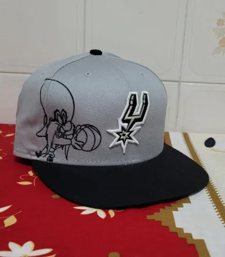 Boné Looney Tunes New Era