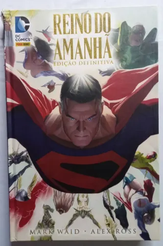 HQ Reino do amanhã Dc comics (OBS: Avaria no canto superior esquerdo só da capa)