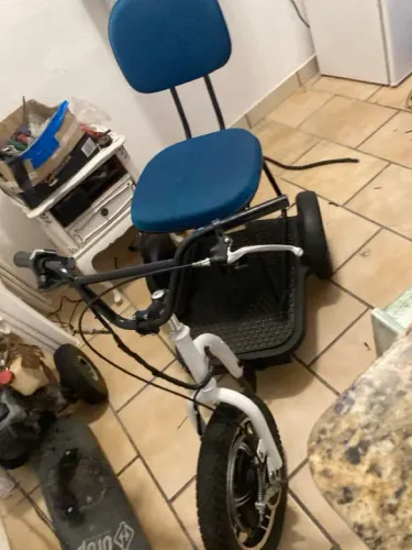 Triciclo Scooter Elétrico Adulto - 3 Rodas -triciclo deficiente