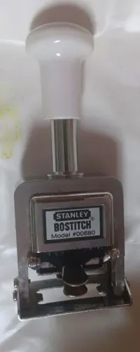 Numerador automático sequencial Stanley Bostitch  Modelo 0680, 6 Dígitos