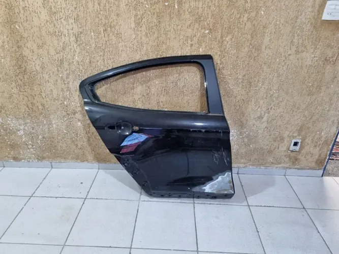 Porta traseira direita FastBack 2023/2024 Original