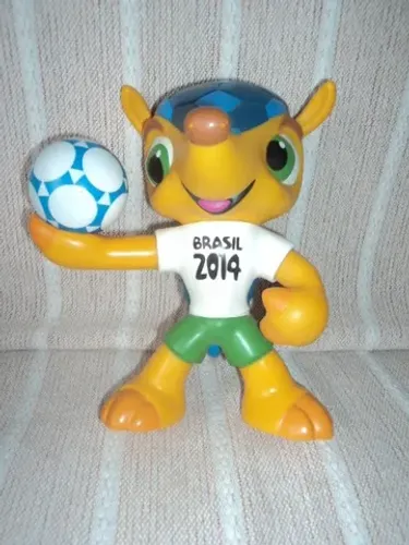 Boneco Fuleco Mascote da Copa 2014 (Item Para Colecionador ou Decoração). 