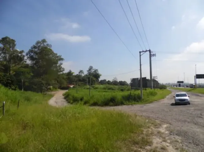 Área à venda em Lambari, Jacareí - SP