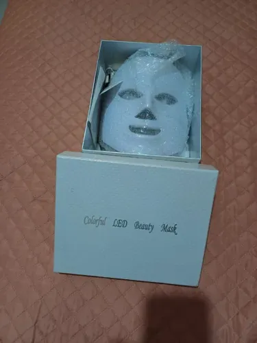 Máscara de LED para Beleza Facial