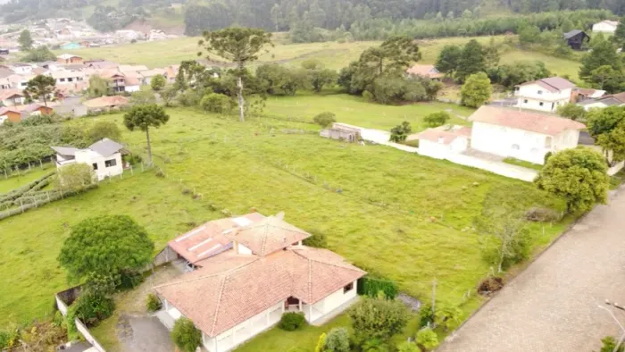TERRENO COM 5MIL M2 NO CENTRO DE URUBICI VIABILIDADE PARA EMPREENDIMENTO - ESTUDA PERMUTA