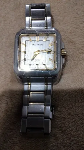Relógio Technos Original - Design Sofisticado