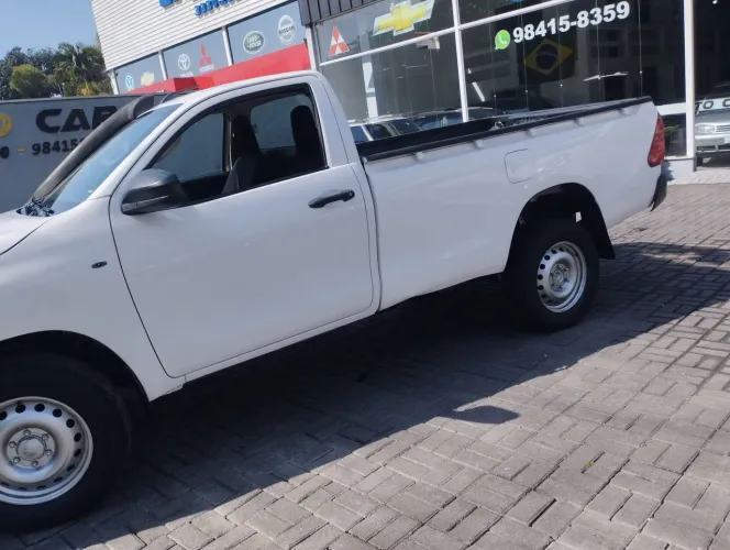 Toyota Hilux CS 4X4 2.8 TDI Diesel Mec. 2019