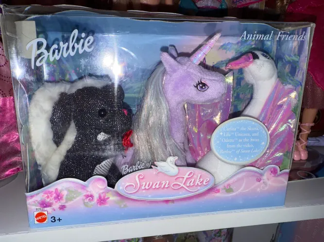Playset Barbie Lago Dos Cisnes (Animais) 