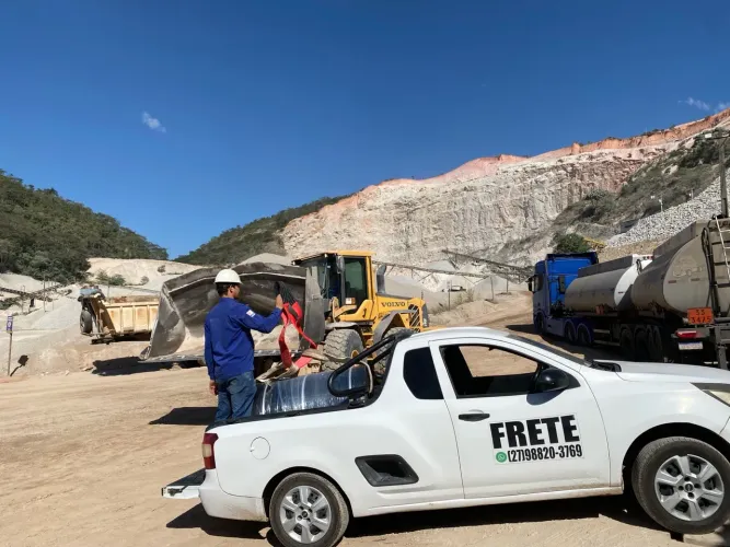 ? FRETES E CARRETOS EM TERRA VERMELHA ?