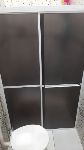 Box para banheiro em alumínio