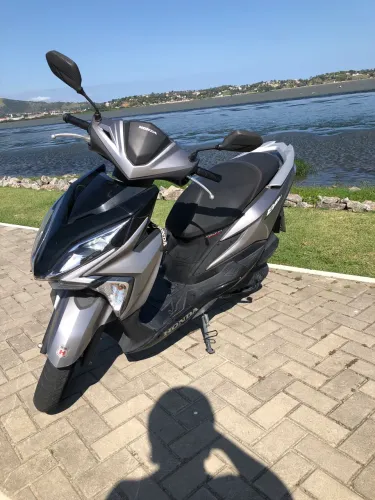VENDO HONDA ELITE 125 - 2023.  4 MIL KM RODADO