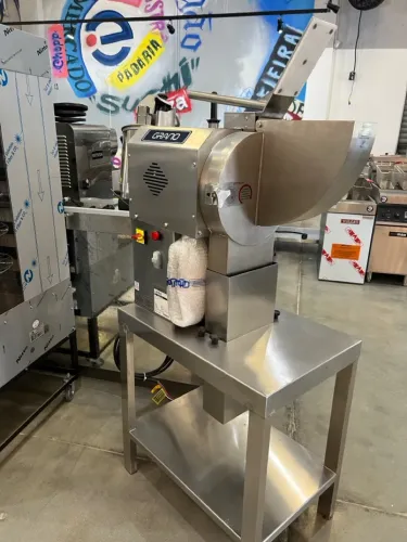 Ralador e desfiador GRANO 380v - pronta entrega 