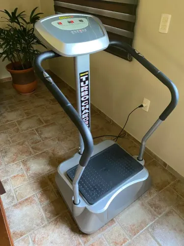Energym Turbo Charger - plataforma vibratória em perfeito estado