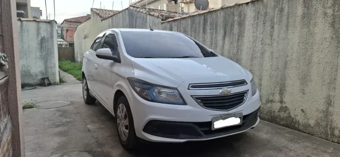 Onix 2014/2015 LT 1.4 - Único Dono