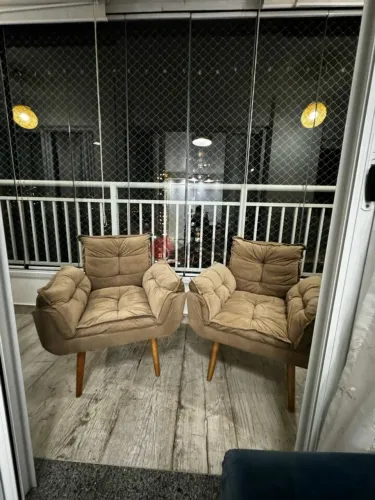 Apartamento para compra no Belém com 2 quartos, sacada e 1 vaga de garagem.
