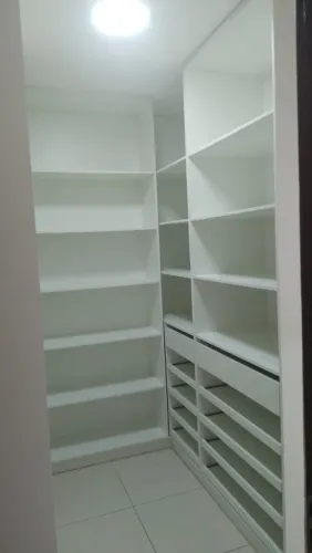 Móveis sob medida por encomenda