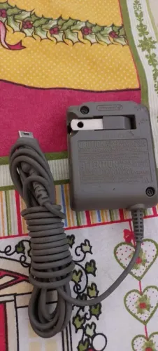 Carregador Nintendo dslite 