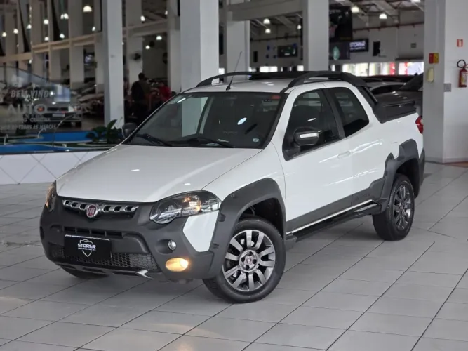 Fiat Strada Adventure1.8/ 1.8 Locker Flex CD 2020